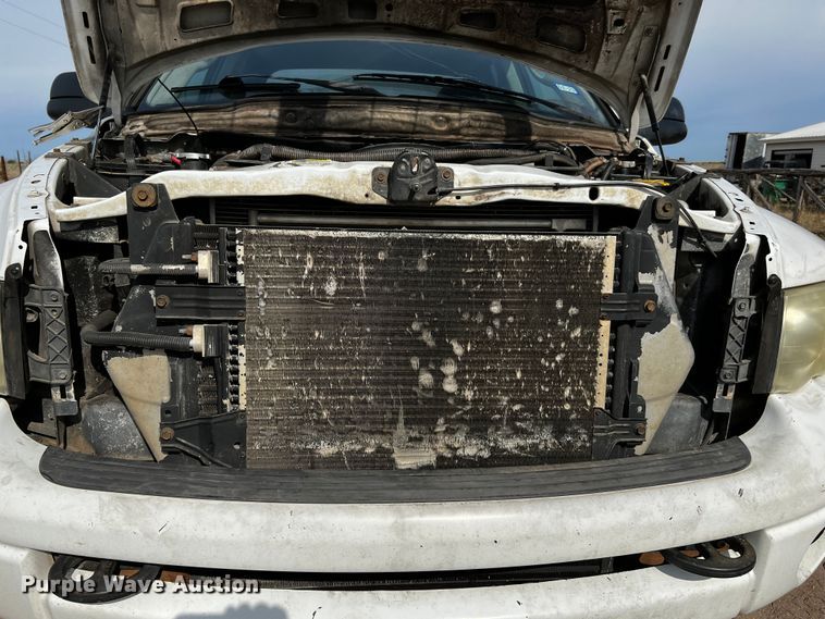 image for item MF9803 2003 Dodge Ram 3500  Quad Cab pickup truck