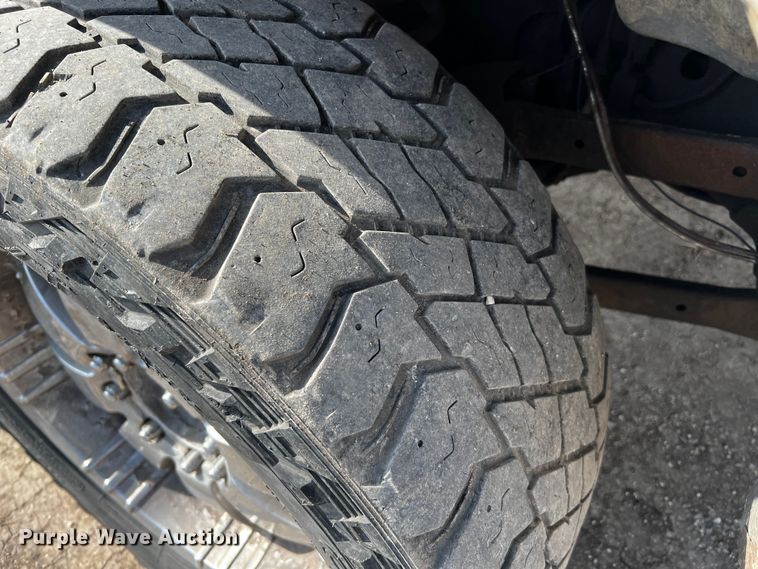 image for item MF9803 2003 Dodge Ram 3500  Quad Cab pickup truck