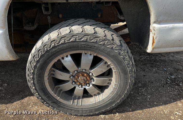 image for item MF9803 2003 Dodge Ram 3500  Quad Cab pickup truck