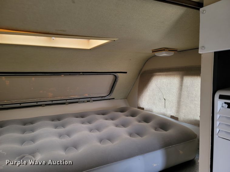 image for item MH9750 1983 Lance 1000  camper