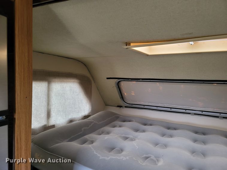 image for item MH9750 1983 Lance 1000  camper