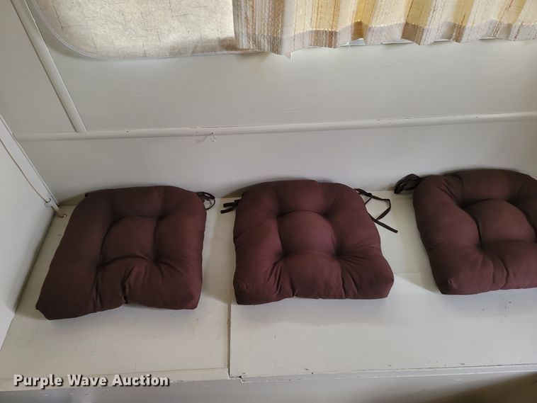 image for item MH9750 1983 Lance 1000  camper