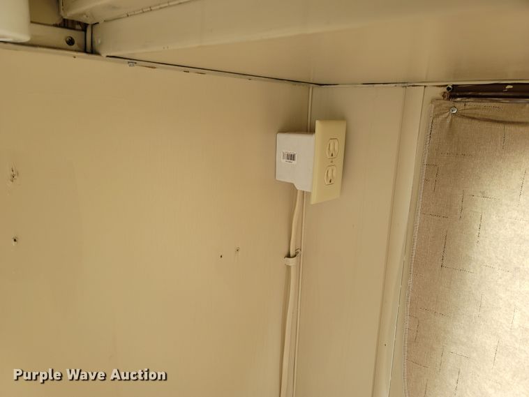 image for item MH9750 1983 Lance 1000  camper