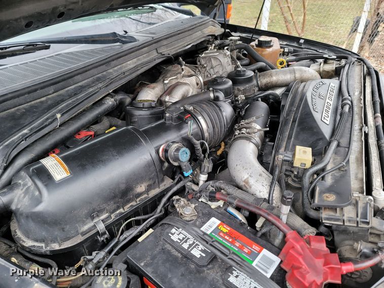 image for item MH9764 2008 Ford F350 Super Duty  Crew Cab pickup truck