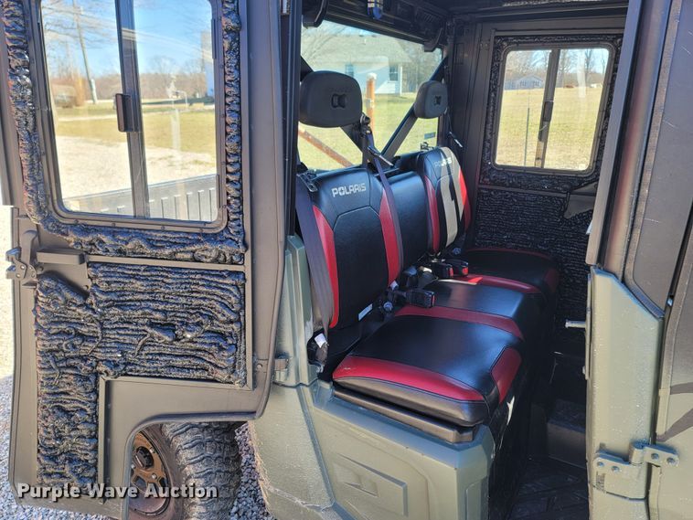 image for item MH9771 2014 Polaris Ranger 900XP Crew  utility vehicle