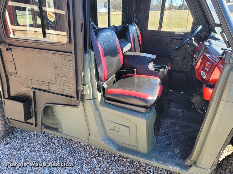 image for item MH9771 2014 Polaris Ranger 900XP Crew  utility vehicle