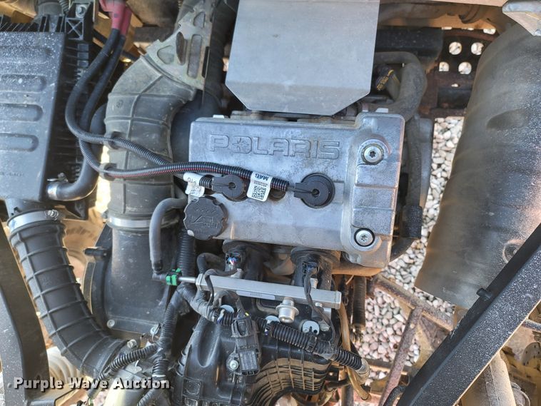 image for item MH9771 2014 Polaris Ranger 900XP Crew  utility vehicle