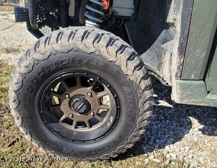 image for item MH9771 2014 Polaris Ranger 900XP Crew  utility vehicle