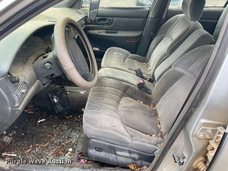 image for item MI9607 2002 Buick Century