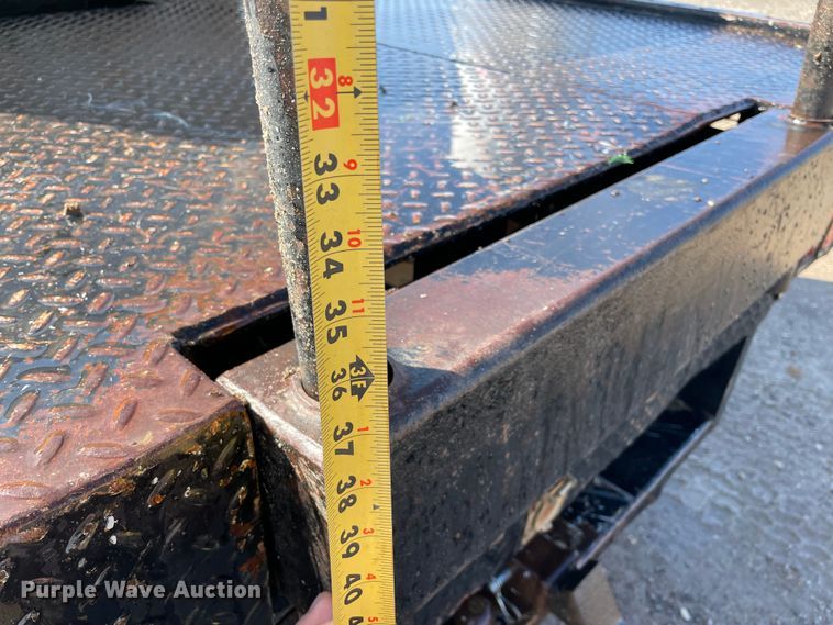 image for item MI9781 2008 Ford F250 Super Duty  bale bed pickup truck