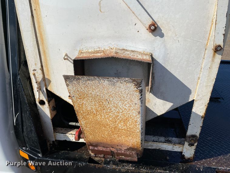 image for item MI9781 2008 Ford F250 Super Duty  bale bed pickup truck