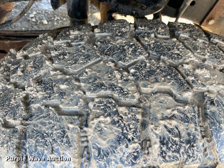 image for item MI9781 2008 Ford F250 Super Duty  bale bed pickup truck