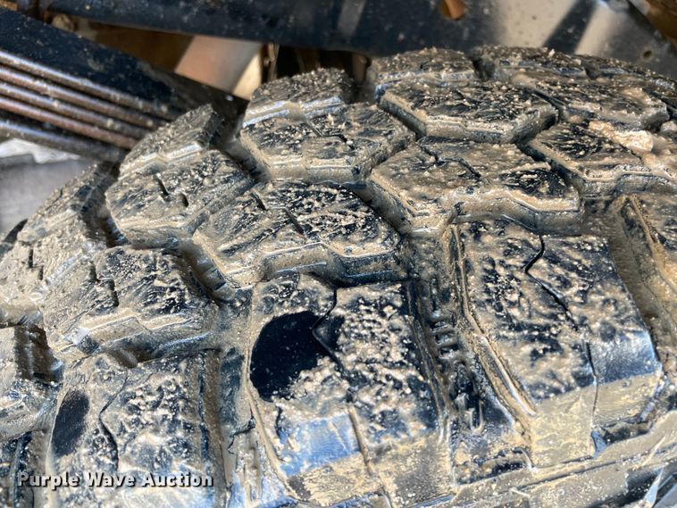 image for item MI9781 2008 Ford F250 Super Duty  bale bed pickup truck