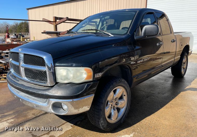 image for item MI9787 2004 Dodge Ram 1500  Quad Cab pickup truck