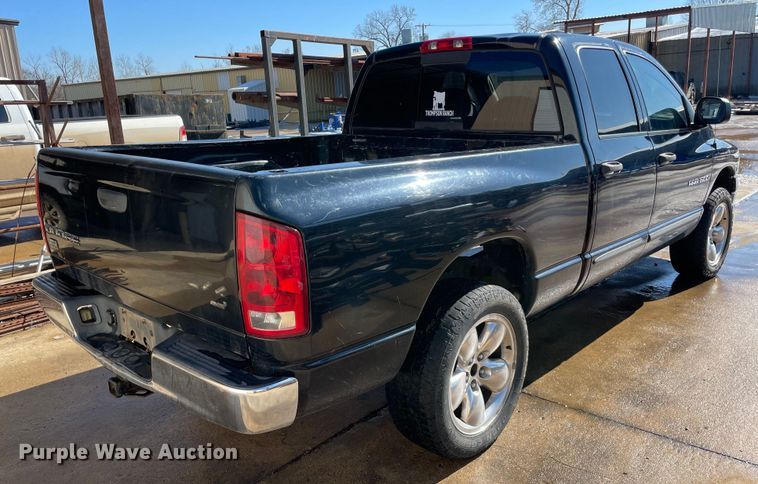 image for item MI9787 2004 Dodge Ram 1500  Quad Cab pickup truck