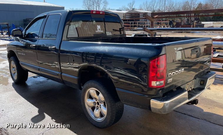 image for item MI9787 2004 Dodge Ram 1500  Quad Cab pickup truck