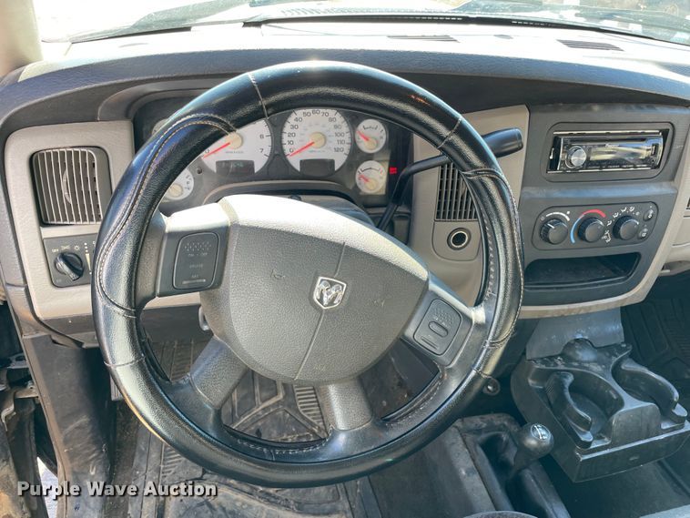 image for item MI9787 2004 Dodge Ram 1500  Quad Cab pickup truck