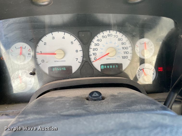 image for item MI9787 2004 Dodge Ram 1500  Quad Cab pickup truck