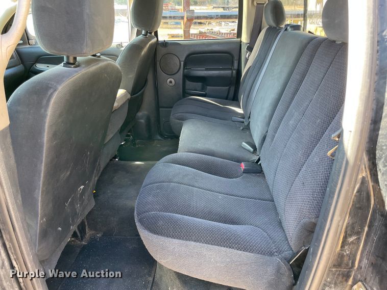 image for item MI9787 2004 Dodge Ram 1500  Quad Cab pickup truck