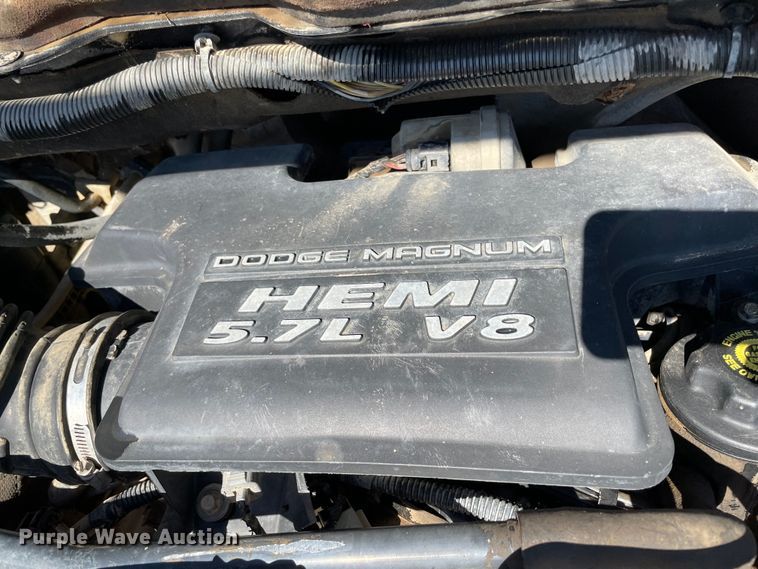 image for item MI9787 2004 Dodge Ram 1500  Quad Cab pickup truck