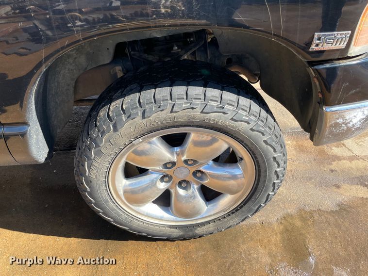 image for item MI9787 2004 Dodge Ram 1500  Quad Cab pickup truck