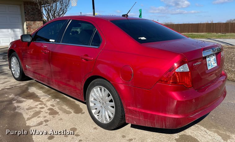 image for item MI9789 2012 Ford Fusion Hybrid