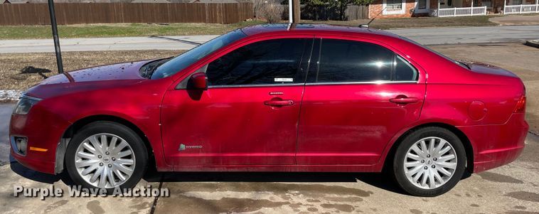 image for item MI9789 2012 Ford Fusion Hybrid