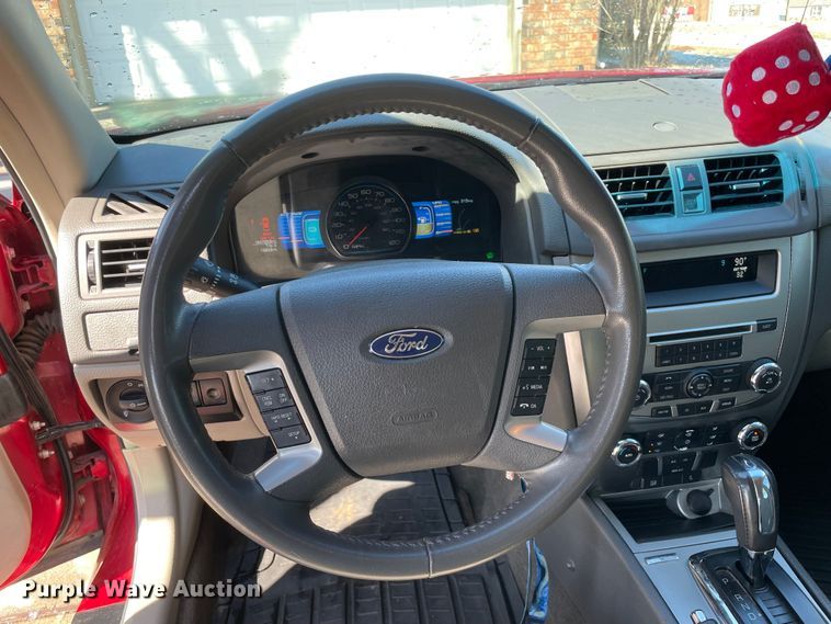 image for item MI9789 2012 Ford Fusion Hybrid