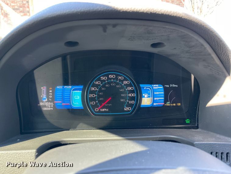 image for item MI9789 2012 Ford Fusion Hybrid