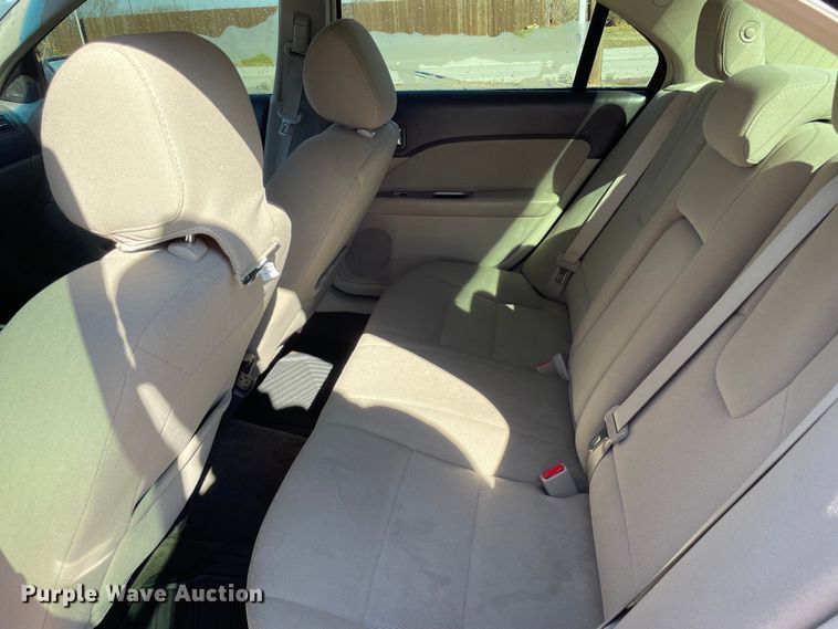 image for item MI9789 2012 Ford Fusion Hybrid