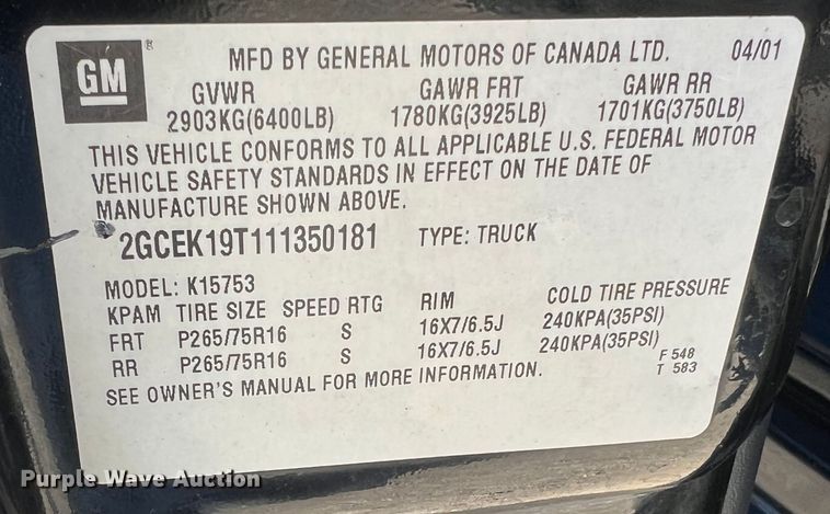 image for item MM9068 2001 Chevrolet Silverado 1500 LT  Ext. Cab pickup truck