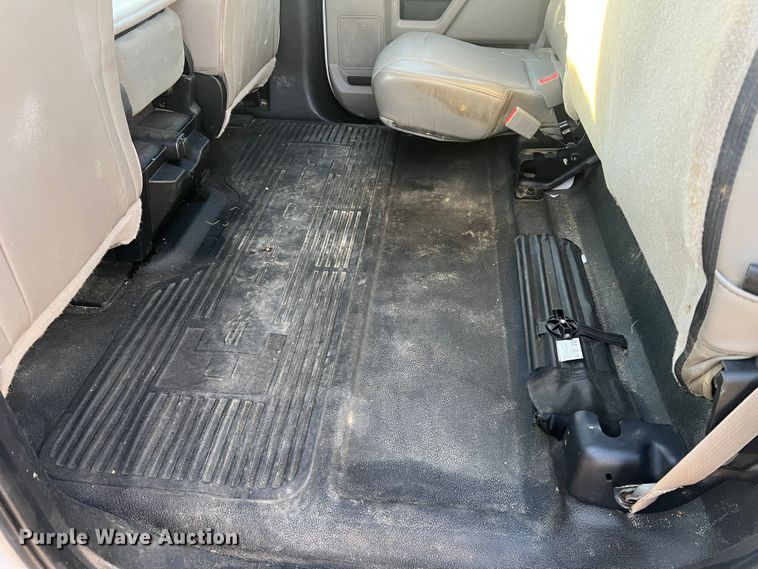 image for item MM9073 2019 Ford F350 Super Duty XL  Crew Cab pickup truck