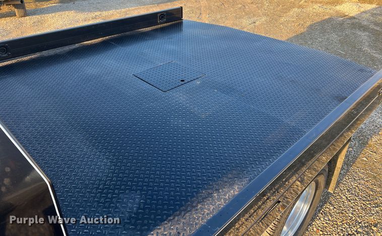 image for item MM9074 2019 Ford F350 Super Duty XL  flatbed pickup truck