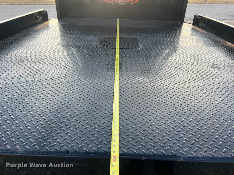 image for item MM9074 2019 Ford F350 Super Duty XL  flatbed pickup truck