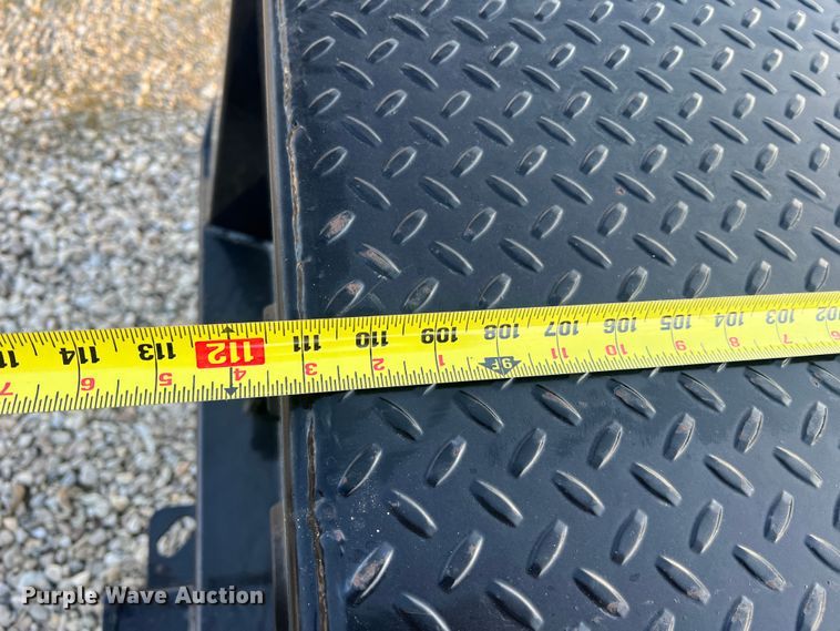 image for item MM9074 2019 Ford F350 Super Duty XL  flatbed pickup truck