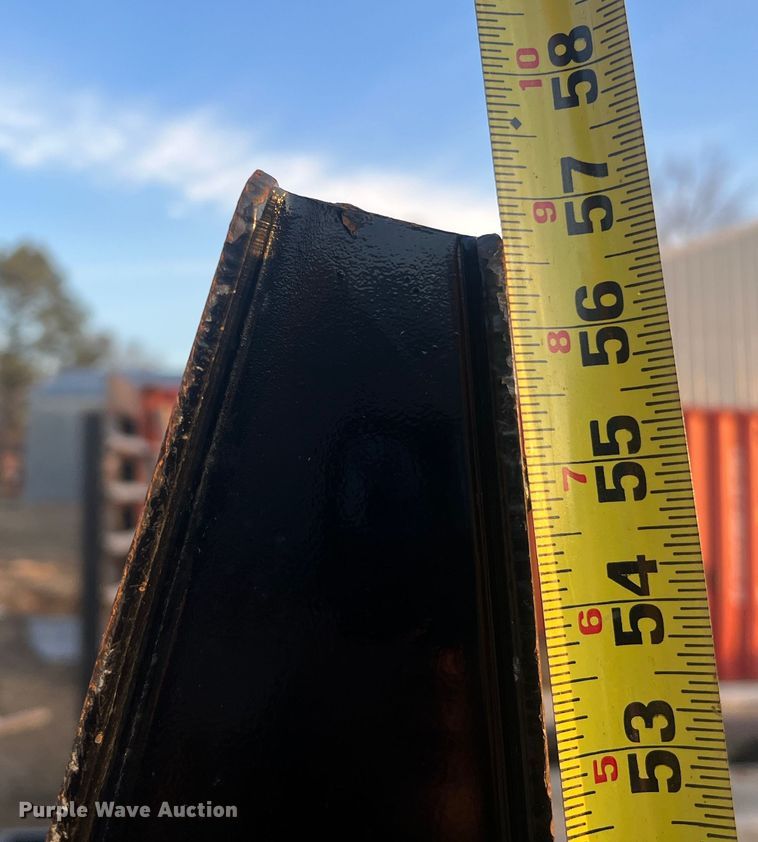 image for item MM9075 2020 Trailerman Hired Hand  equipment trailer