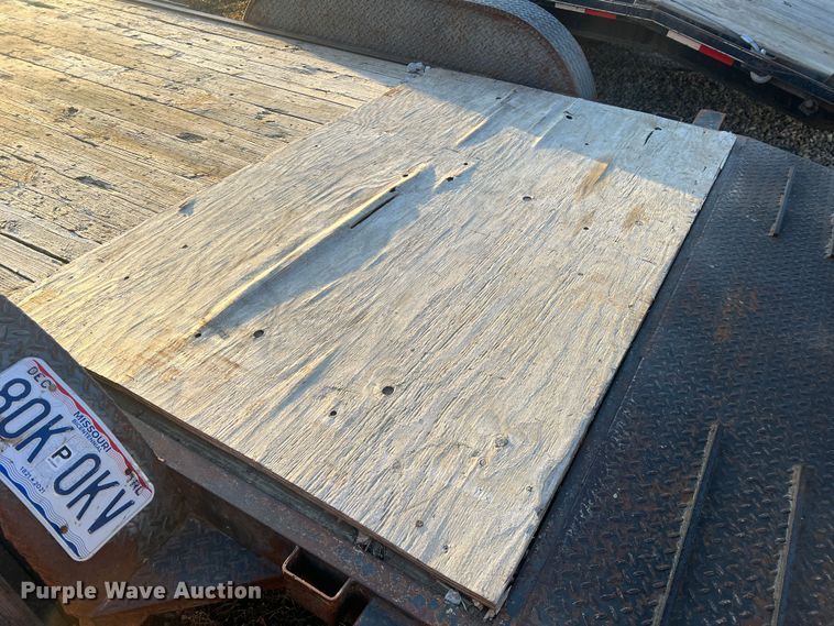 image for item MM9076 2007 Trailerman  equipment trailer