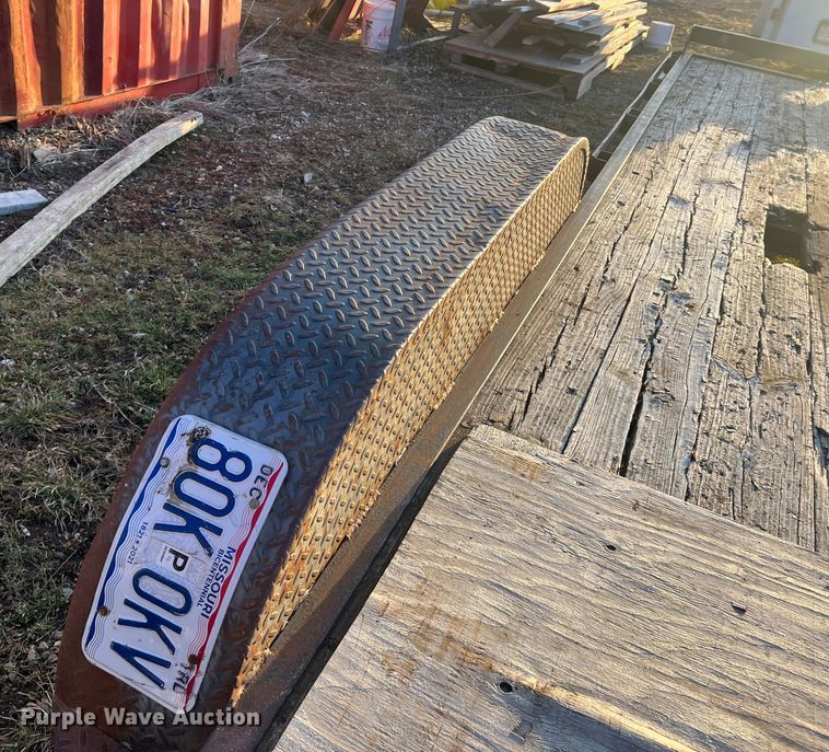 image for item MM9076 2007 Trailerman  equipment trailer