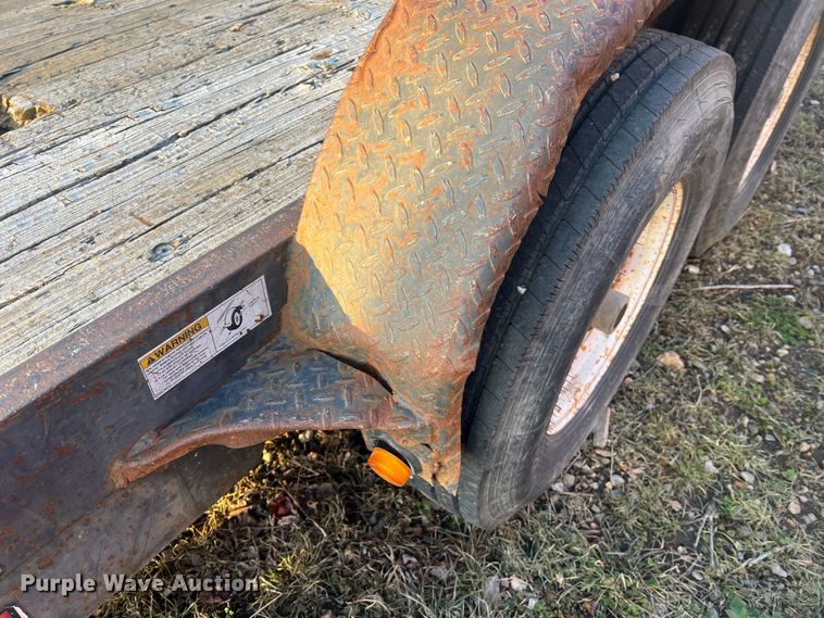 image for item MM9076 2007 Trailerman  equipment trailer