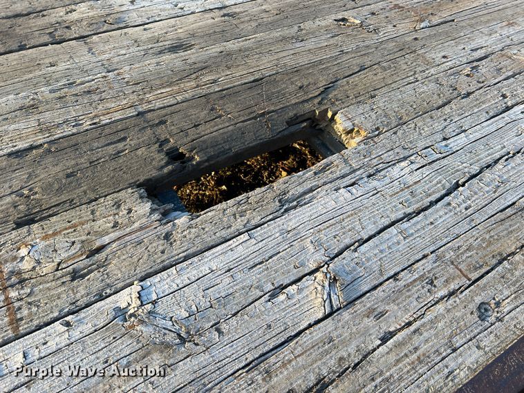 image for item MM9076 2007 Trailerman  equipment trailer