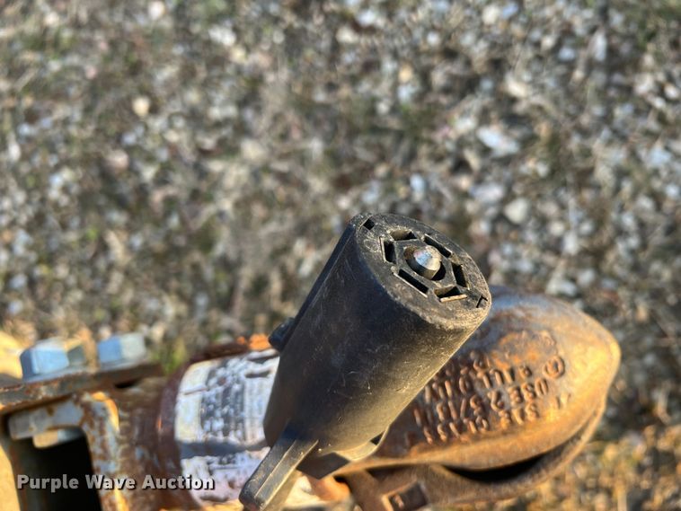 image for item MM9076 2007 Trailerman  equipment trailer