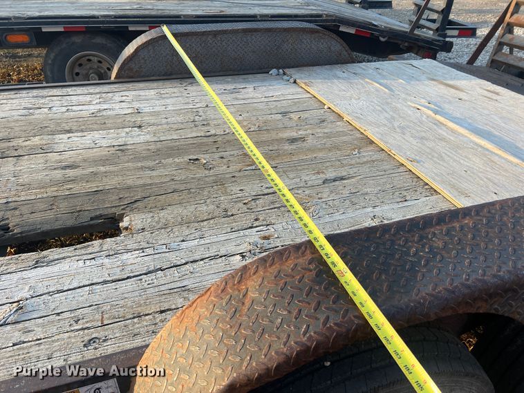 image for item MM9076 2007 Trailerman  equipment trailer