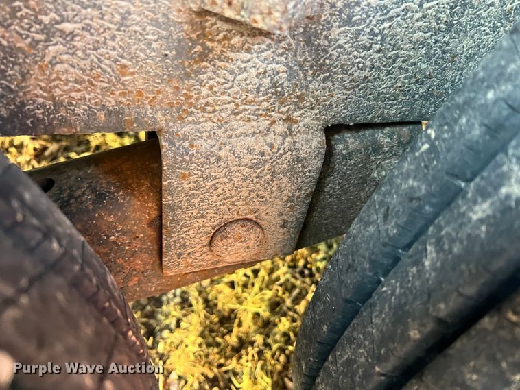 image for item MM9076 2007 Trailerman  equipment trailer