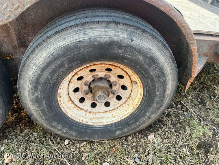 image for item MM9076 2007 Trailerman  equipment trailer