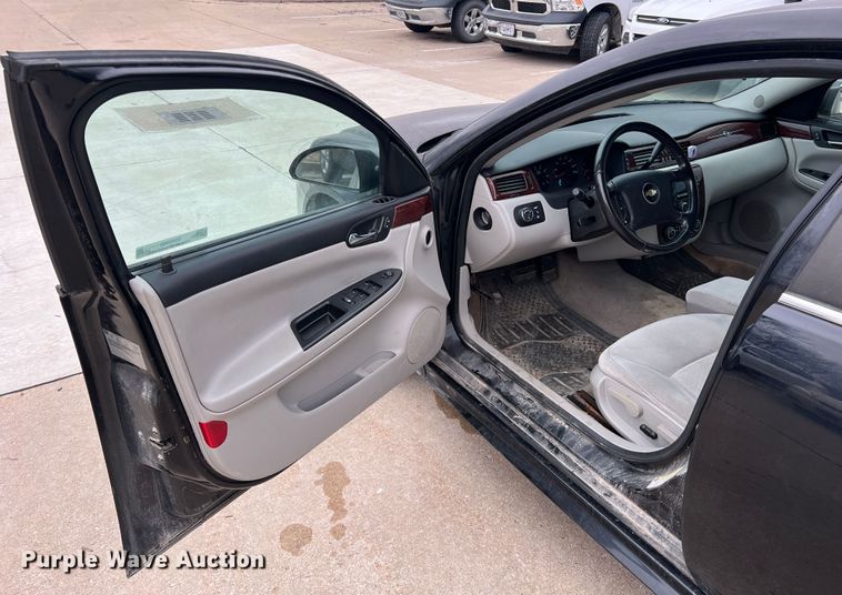 image for item MM9080 2009 Chevrolet Impala LT