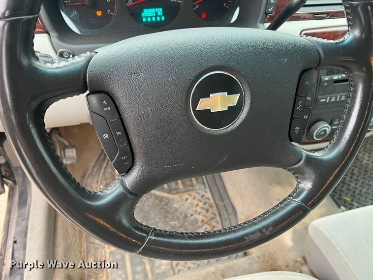 image for item MM9080 2009 Chevrolet Impala LT