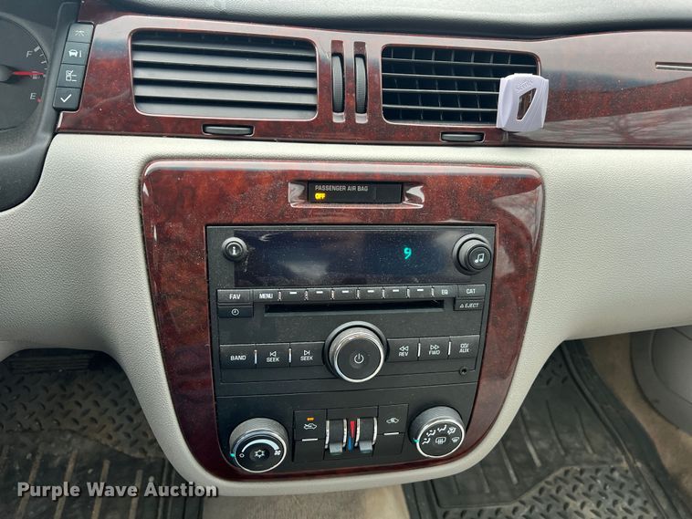 image for item MM9080 2009 Chevrolet Impala LT