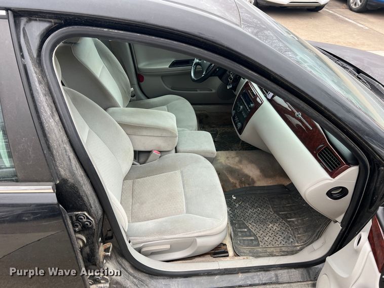 image for item MM9080 2009 Chevrolet Impala LT