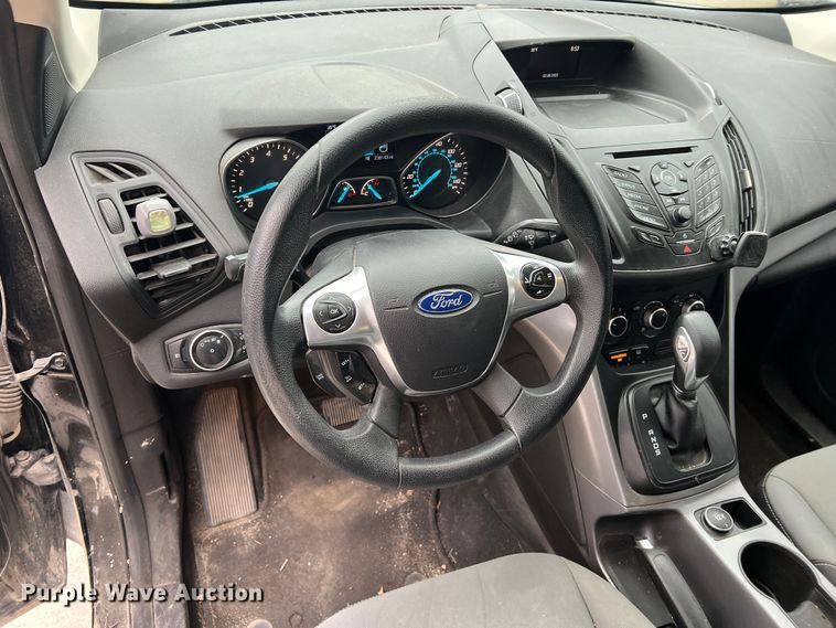 image for item MM9081 2016 Ford Escape SE  SUV
