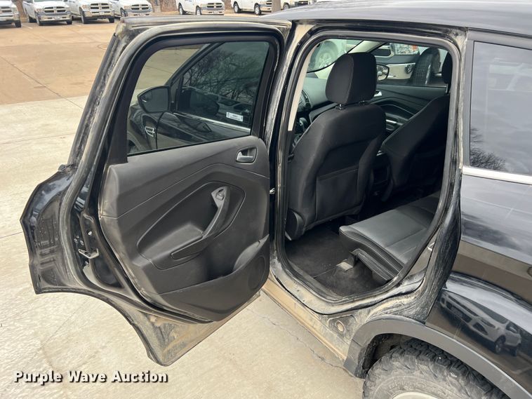 image for item MM9081 2016 Ford Escape SE  SUV